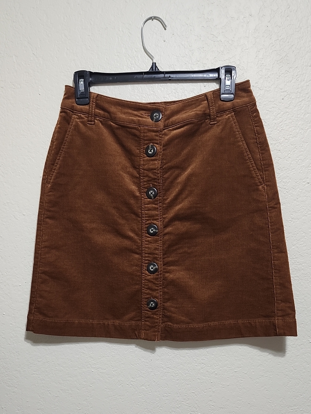 CAbi University Skirt Brown Corduroy Button Front Mini A-Line – Sz 4 Fall/Winter